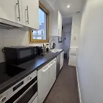 Luxury Paris Apt, Eiffel View, Golden Triangle