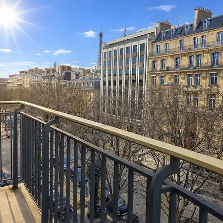 Luxury Apt, Eiffel View, Golden Triangle Parigi